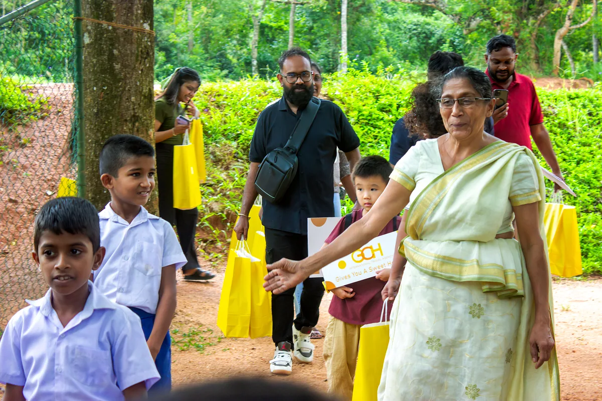 GCH gift distribution ceremony Kandy school