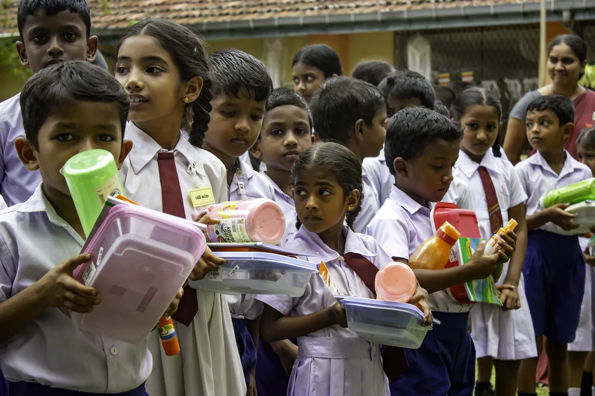 GCH donation students lining up gifts Beruwala Sri Lanka